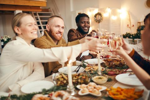Festtagsschmaus: Alkoholfrei über Weihnachten: Welches Getränk passt zu welchem Gericht?