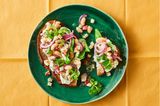 Sauerteig-Stulle mit Feldsalat