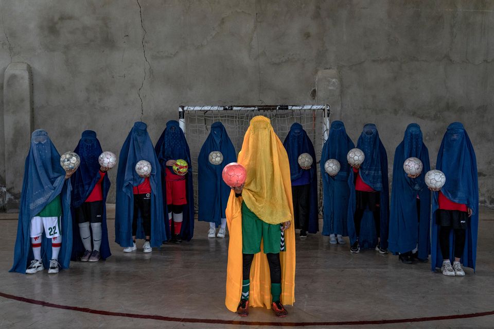 Bilder des Tages: Afghanische Frauenfußballmannschaft