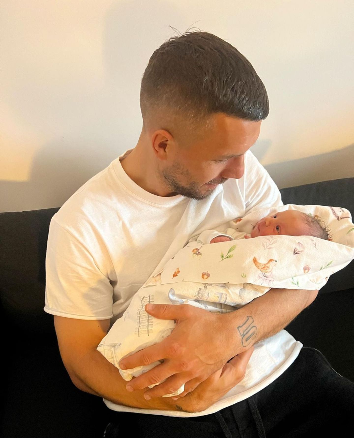 Promi Babys: Lukas Podolski