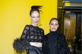 Bei der Georges Chakra Haute Couture Frühjahr/Sommer 2023 Show nehmen Coco Rocha und Olivia Palermo in der Front Row Platz. Beide haben sich für einen komplett schwarzen Look entschieden. 