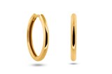 Klassische goldene Hoops dürfen in kleiner Schmucksammlung fehlen. Diese mittelgroße Variante in strahlendem Gold haben wir bei Fafe entdeckt. Ob zum bunten Sommerkleid oder zum eleganten Business-Look – sie machen alles mit. Von Fafe, 65 Euro.