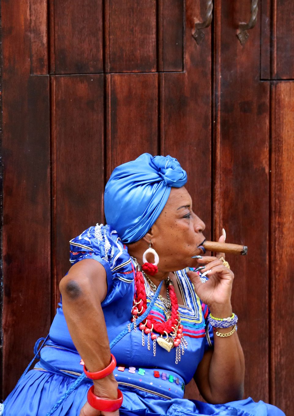 "The woman with the cigar" – die Frau mit der Zigarre von Charlotte Molis