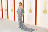 Kate Hudson weiß einfach, wie Glamour geht: Sie trägt einen Silberlook von Rodarte.