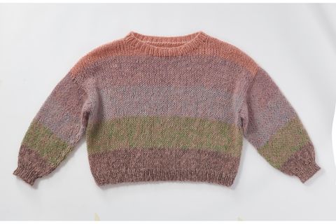 Flauschigen Pullover mit Farbverlauf stricken: Pullover mit Farbverlauf in Pludertönen