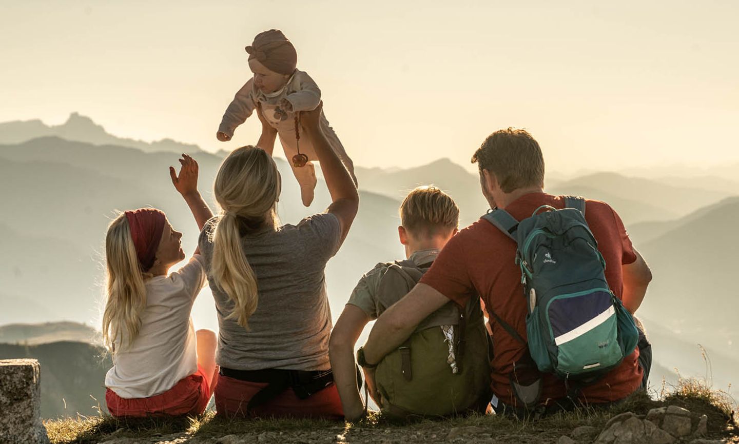 Gewinnspiel: FamilienZEIT auf der Alm gewinnen