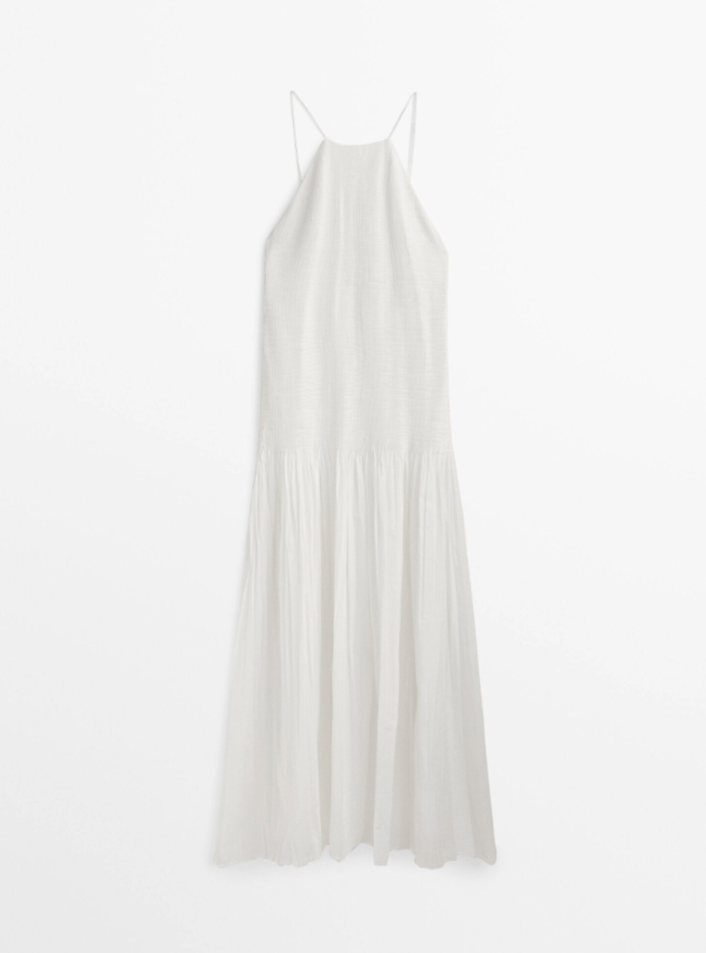 Zarte Träger und ein angenehmer Baumwoll-Stoff machen dieses Kleid zu etwas Besonderem. Auch der angedeutete, hochgeschlossene Neckholder-Schnitt stellt einen tollen Kontrast zum freiliegenden Rücken. Von Massimo Dutti, kostet ca. 200 Euro.