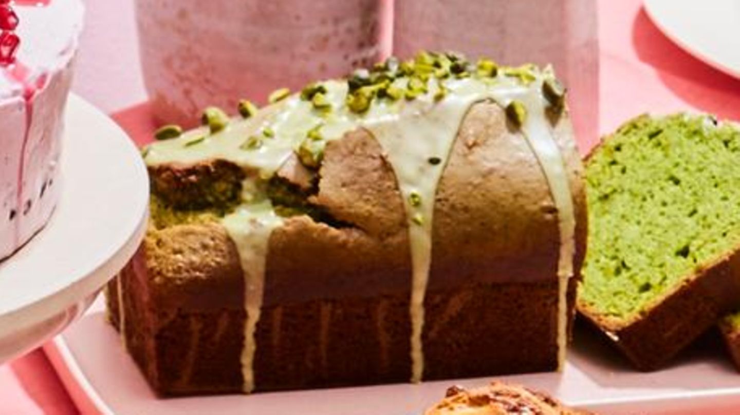 Pistazien-Matcha-Kuchen