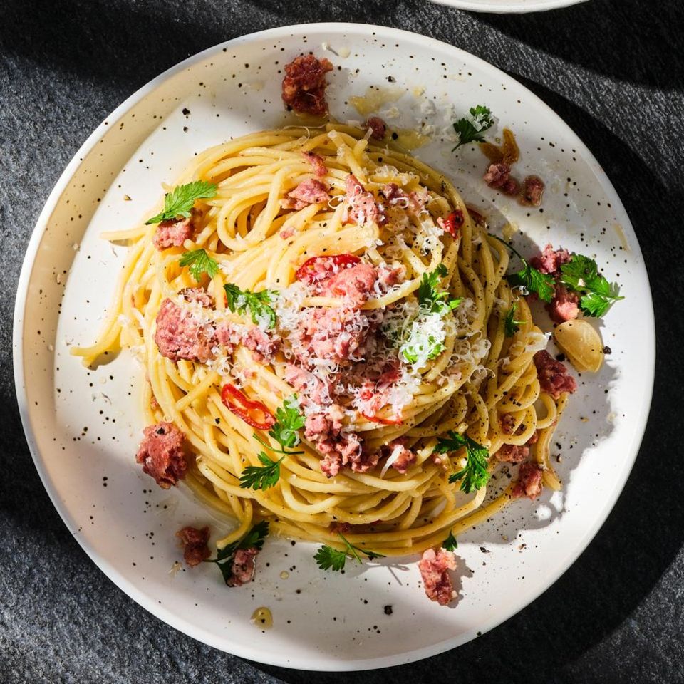 Spaghetti aglio e olio mit Salsiccia