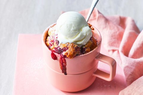 Saftiger Himbeer-Tassen-Kuchen