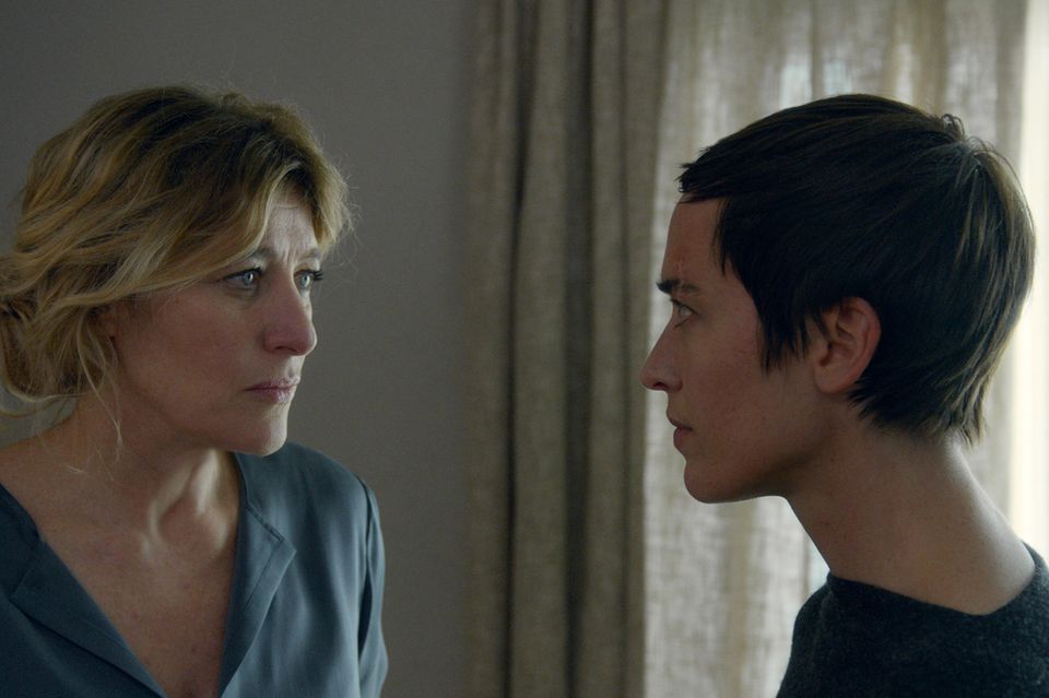 Hassliebe verbindet: Mutter Christina (Valeria Bruni Tedeschi, li.) und Tochter Margaret (Stéphanie Blanchoud)