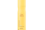 Vor, während und nach dem Sonnenbaden bietet das Invico-Spray von Wella idealen UV- und Farbschutz mit Provitamin B5. Die Haare werden es uns danken. Von Wella, 150 ml, kosten ca. 17 Euro.