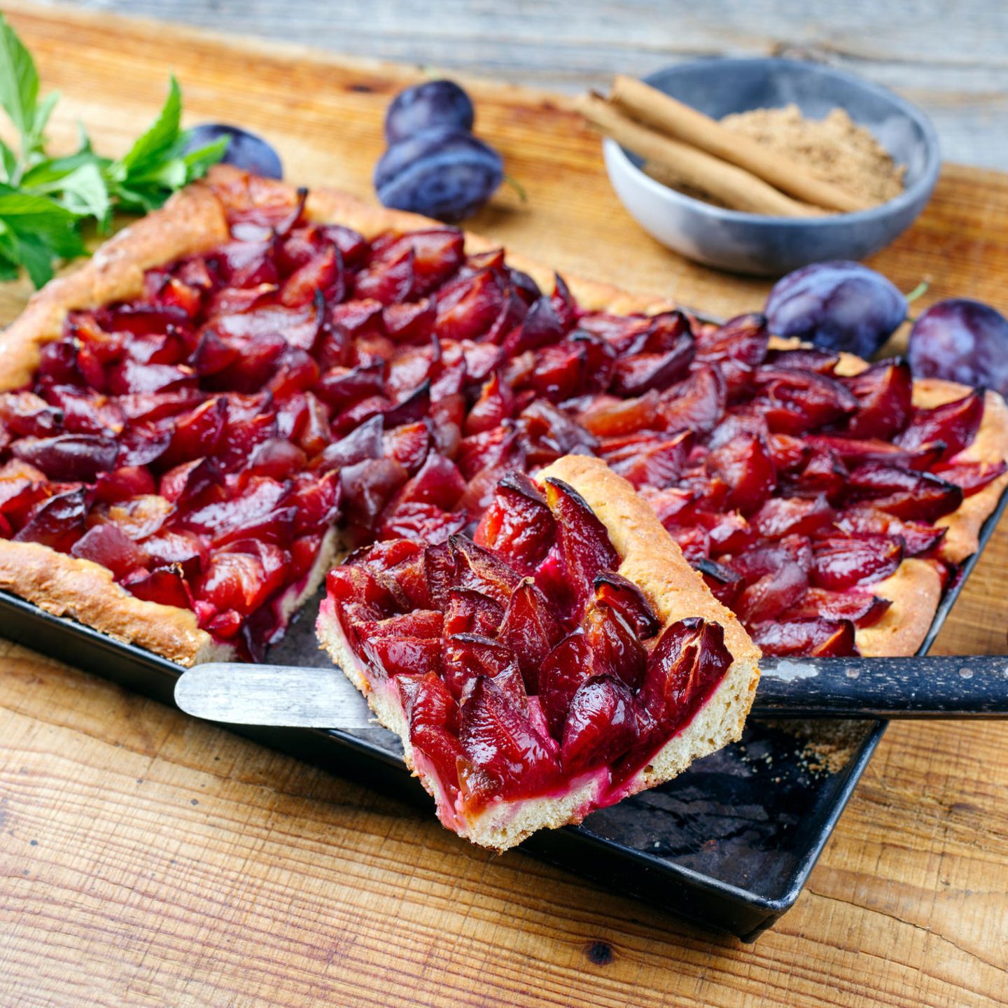 Die besten Kuchenrezepte mit den Steinfrüchten! | BRIGITTE.de