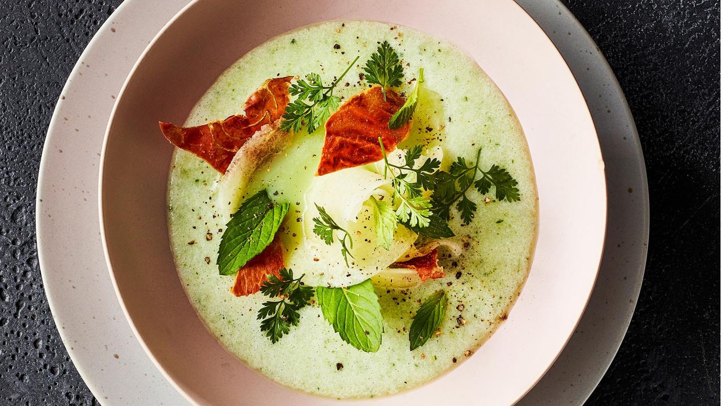 Geeiste Gurken-Melonen-Suppe | BRIGITTE.de