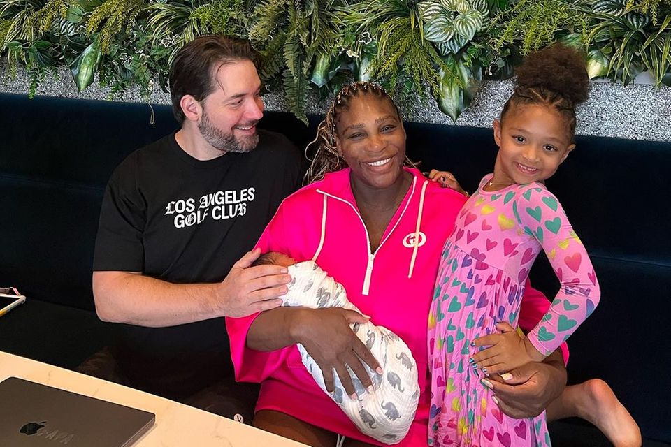 Promi-Babys: Serena Wiliams mit Alexis Ohanian und den zwei Kindern