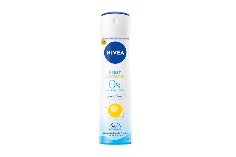Schutz ohne Alu: Beispielsweise „Fresh Summer“-Deospray von Nivea, 150 ml ca. 3 Euro.