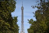 High Fashion mit Blick auf den Eiffelturm: Stella McCartney Frühjahr/Sommer 2024