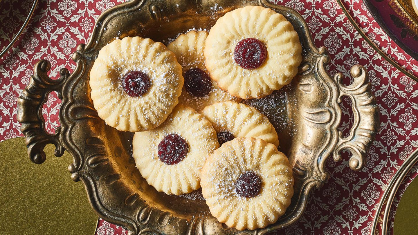 Kranzkekse mit Kirsch-Vanille-Rum-Marzilade | BRIGITTE.de