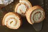 Gingerbread-Cheesecake-Pinwheels