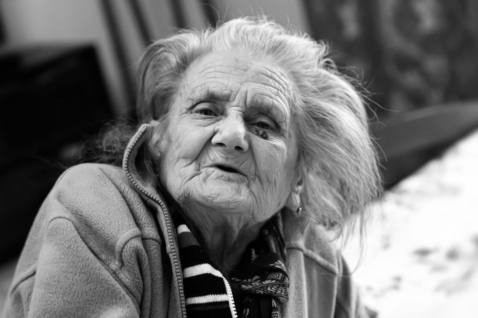 Langzeitstudie: Eine alte Frau