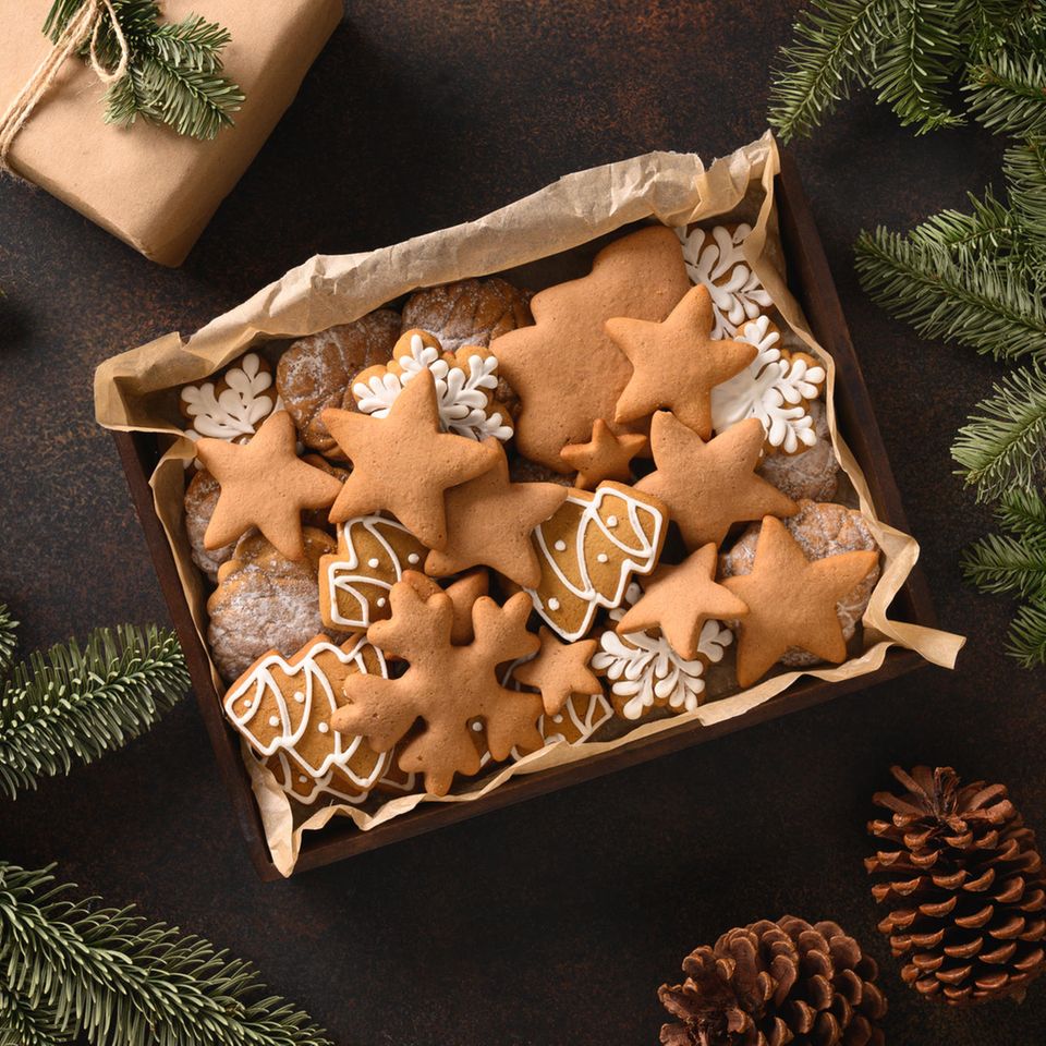 Kleine Weihnachtsgeschenke selber machen: Box mit Keksen