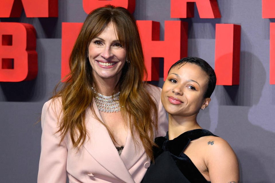 Julia Roberts, Myhala