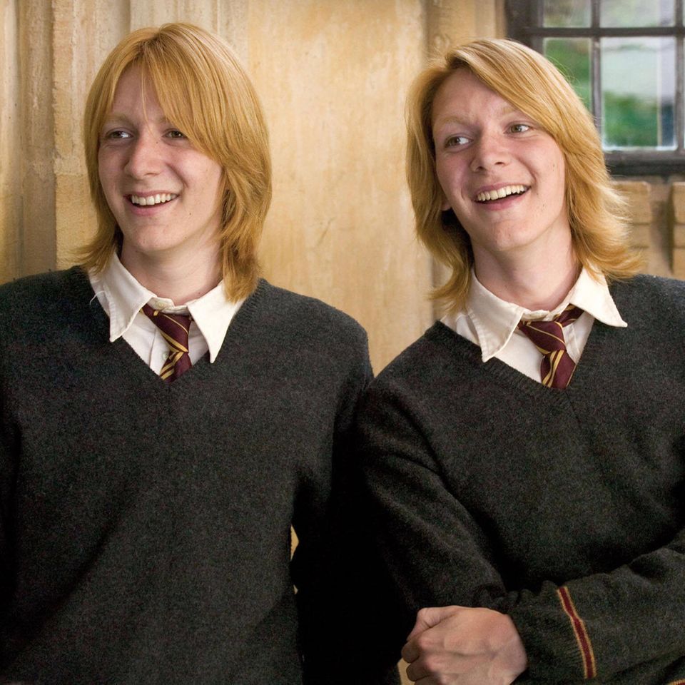 James Andrew Eric Phelps and Oliver Martyn John Phelps als die Weasley-Zwillinge