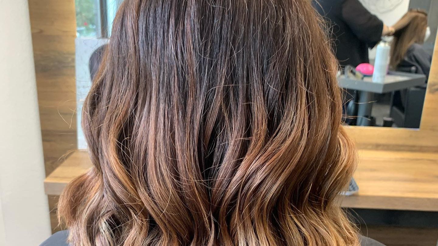 Ohne-Reue-nach-dem-Salon-Friseurmeisterin-verr-t-wie-ihr-eure-Wunschfrisur-erhaltet