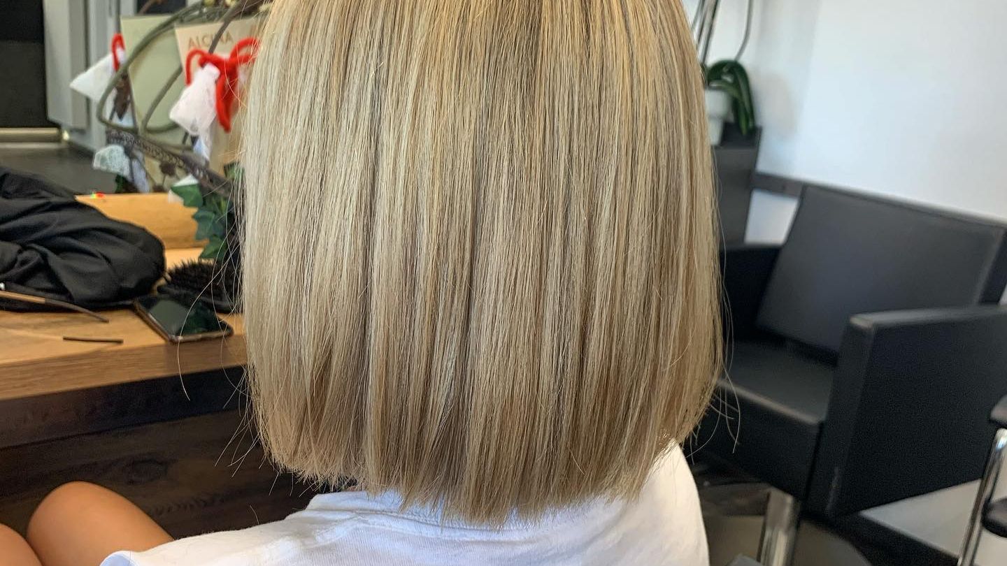 Ohne-Reue-nach-dem-Salon-Friseurmeisterin-verr-t-detailliert-wie-ihr-eure-Wunschfrisur-erhaltet
