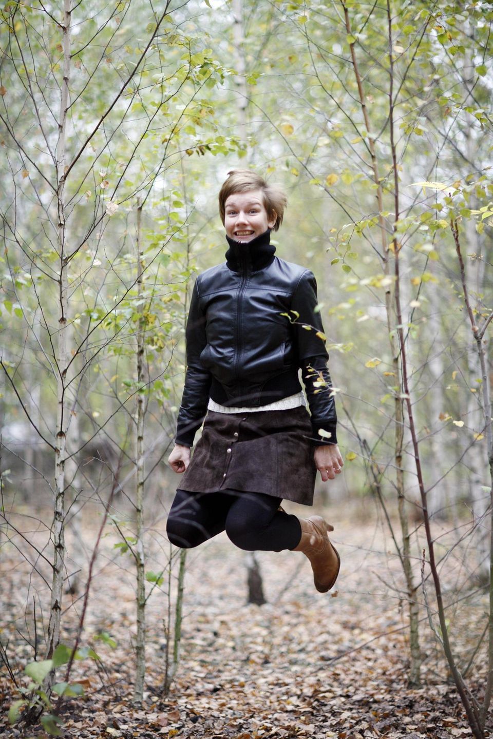 Sandra Hüller: springt im Wald