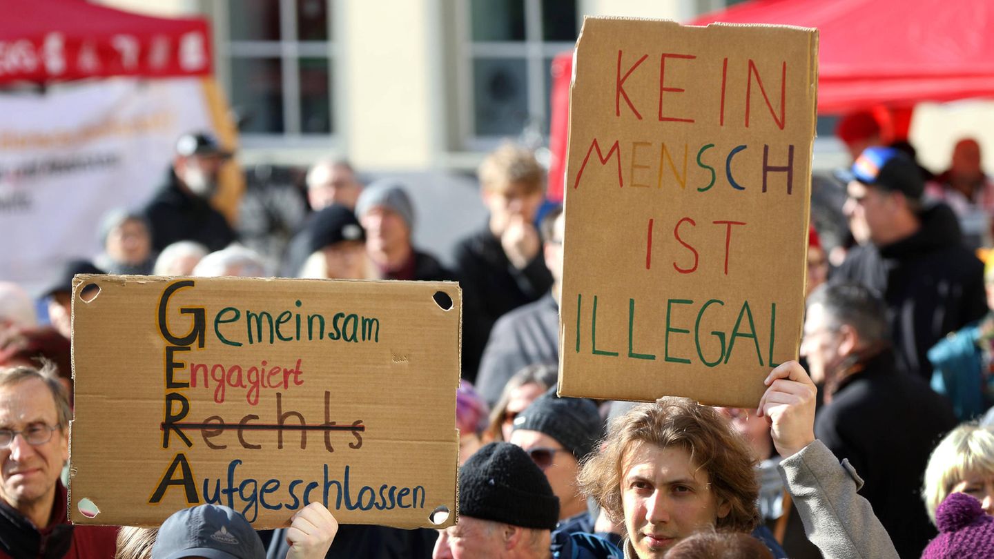 Caroline Fritsch organisiert AntiRechtsDemos BRIGITTE.de