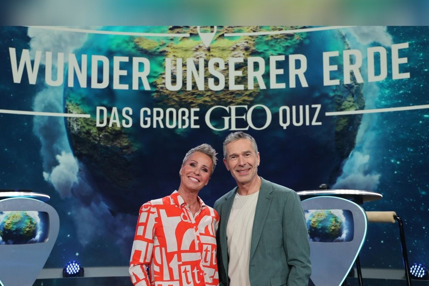 Sonja Zietlow und Dirk Steffens werden durch "Das große Geo-Quiz" führen.