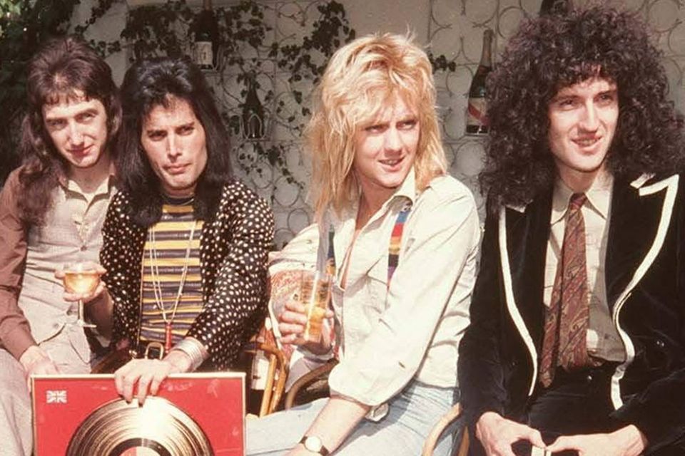 Queen tritt seine Musikrechte wohl an Sony Music ab.