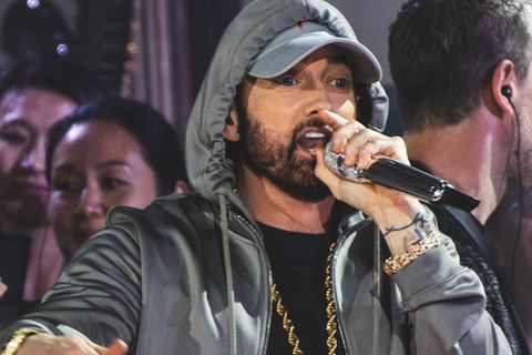 Eminem meldet sich vier Jahre nach seinem letzten Album mit neuen Songs zurück.