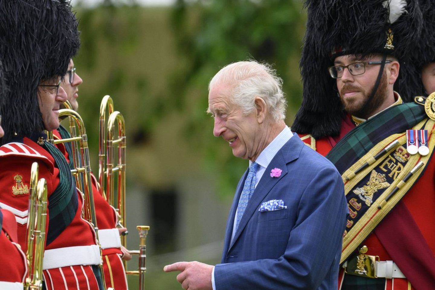 König Charles III. war während des Auftakts zur Holyrood-Woche sichtlich gut gelaunt.