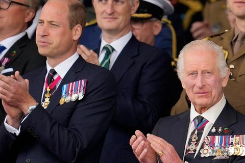 Prinz William und sein Vater König Charles III. freuen sich für das englische Fußballteam.