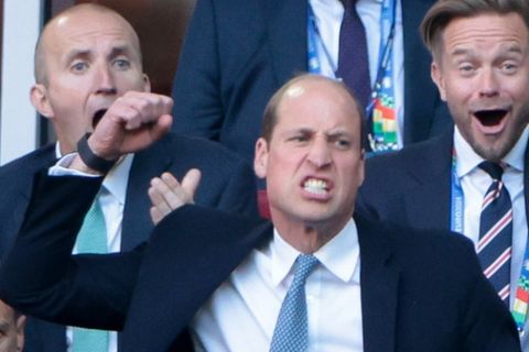 Prinz William bejubelt ein Tor seiner englischen Fußballmannschaft bei der EM.