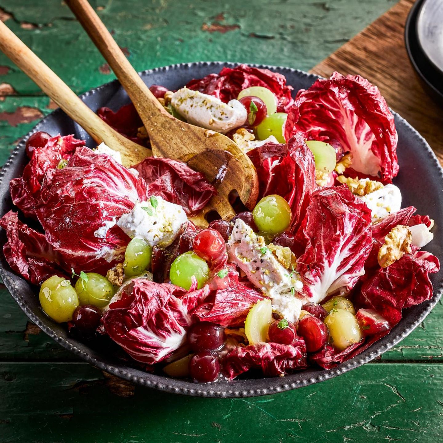 Radicchio-Salat mit Trauben-Ragout