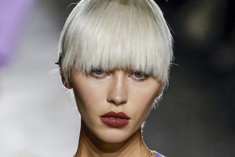 Bold Bangs: Das ist der Frisuren-Trend vom Runway 0.6665