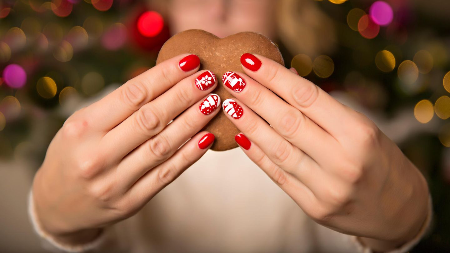 Weihnachtliche-Fingern-gel-Die-besten-Inspirationen-f-r-XMAS-N-gel