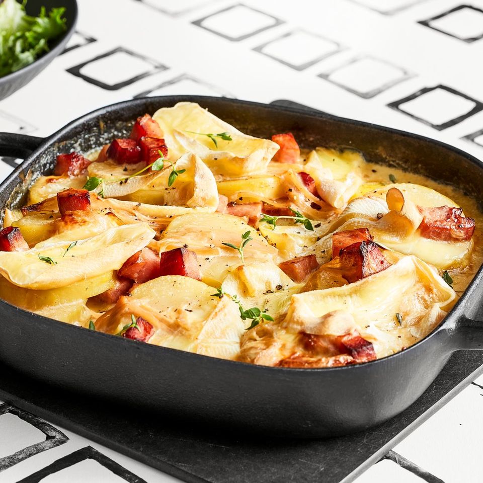 Tartiflette mit Kasseler und Reblochon | BRIGITTE.de