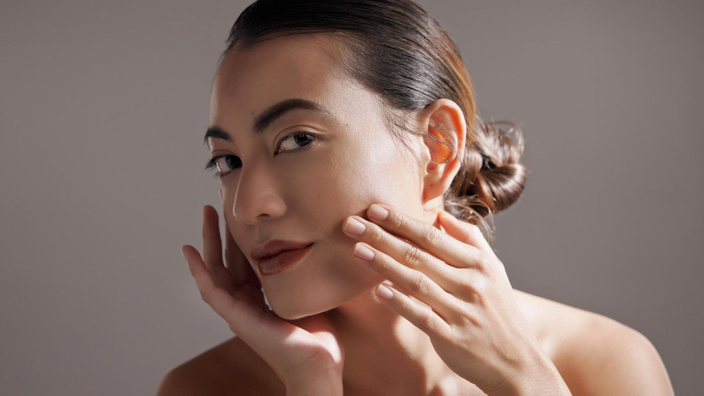 Lifting-mit-Staubsauger-Skurril-oder-genial-Dieser-Beauty-Trick-sorgt-f-r-Verwirrung