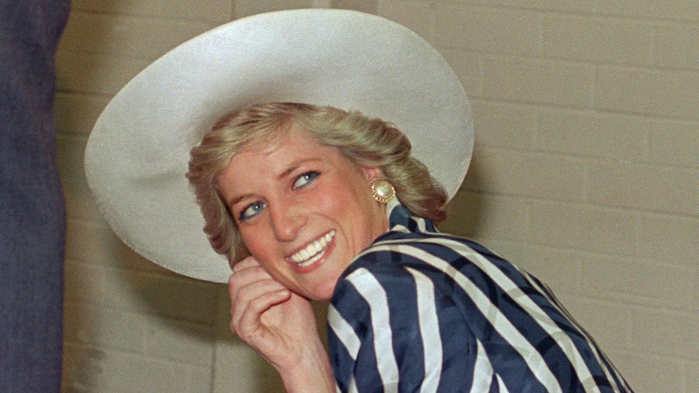 Prinzessin Diana : Ihr Lieblingsschuh erlebt 2025 ein großes Comeback