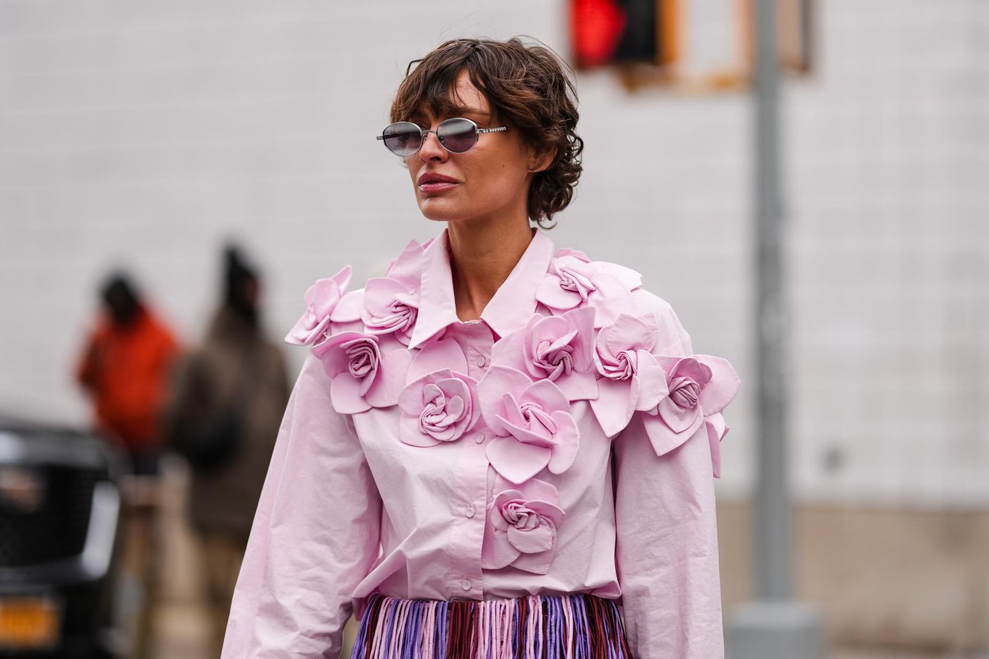 Styling-Hack: Diese Trend-Farbe wirkt wie ein Weichzeichner für den Teint