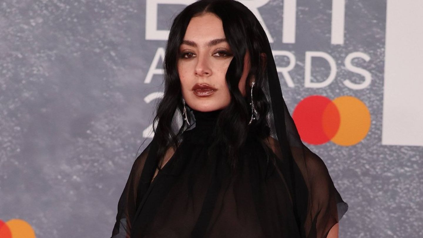 Brit Awards 2025: Ein großer Abend für Charli XCX