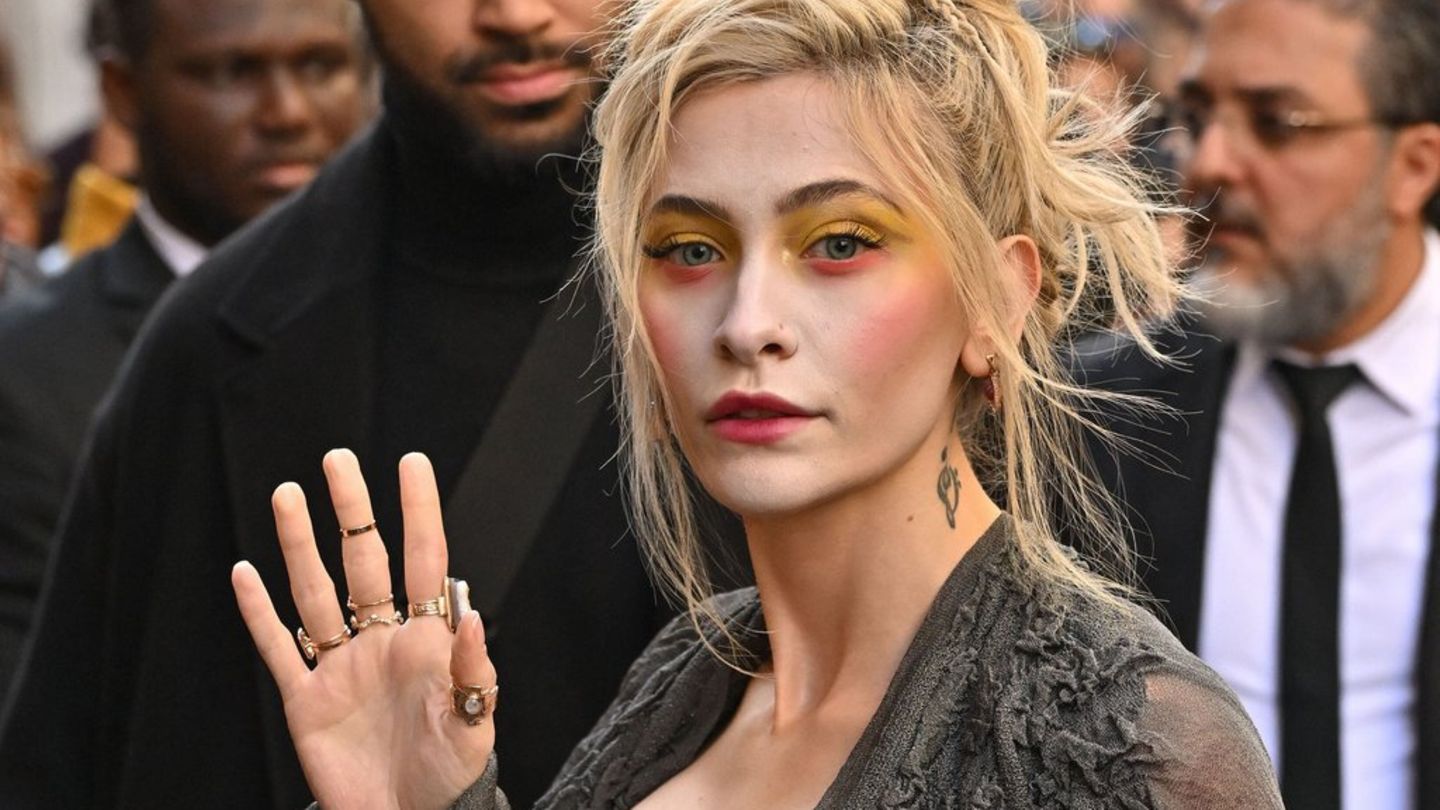 Paris Jackson: Mit diesem Look macht sie die Vivienne Westwood