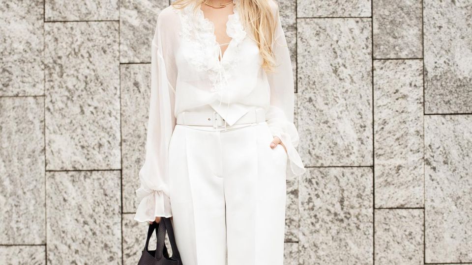 Ein super eleganter All-White-Look.