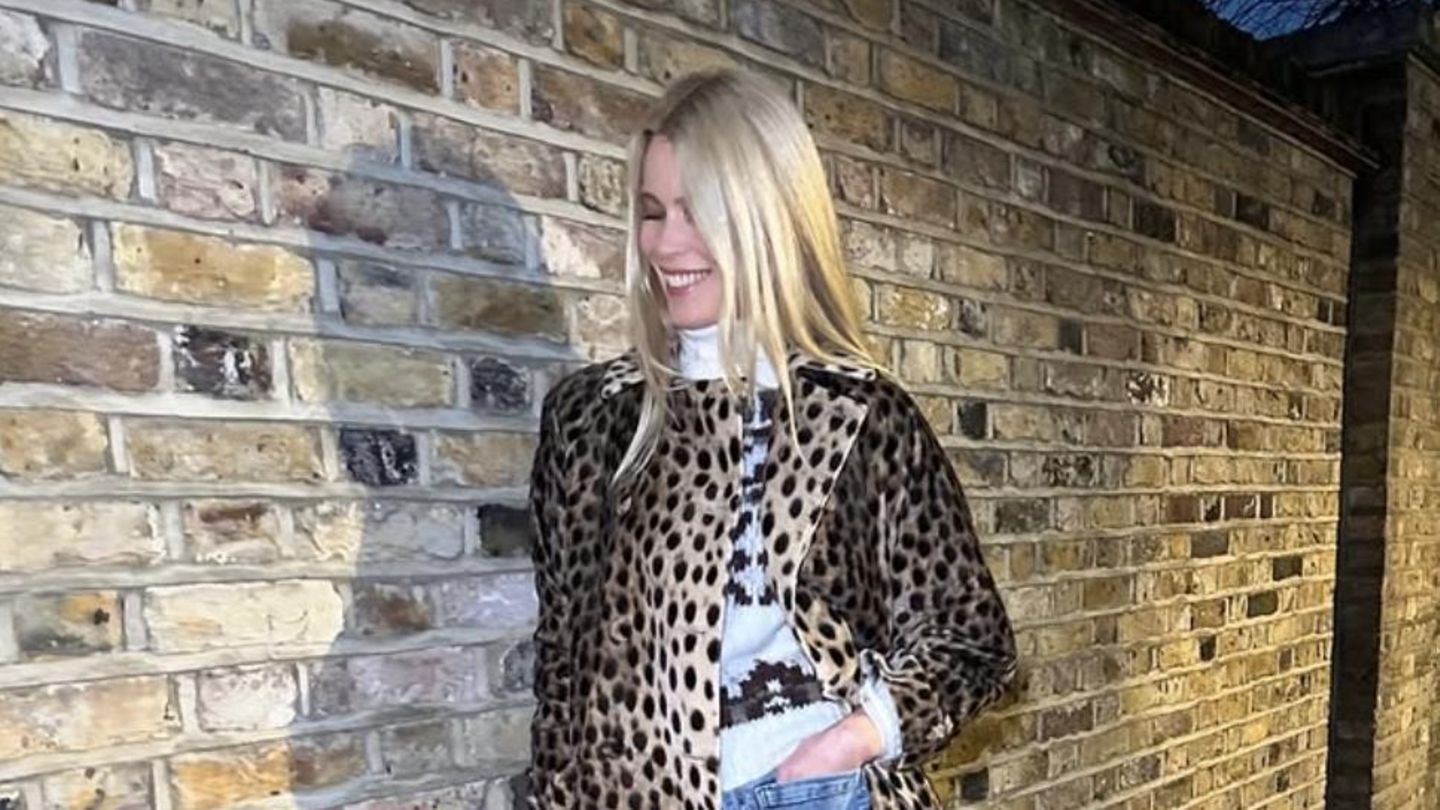 Promi-Looks: Auf diesen Trend war Claudia Schiffer schon vor Jahren wild