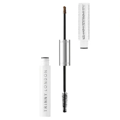 Работая из дома, я обычно стараюсь придерживаться естественного макияжа. Но тушь и гель для бровей обязательны. Поэтому мне ещё приятнее, что благодаря