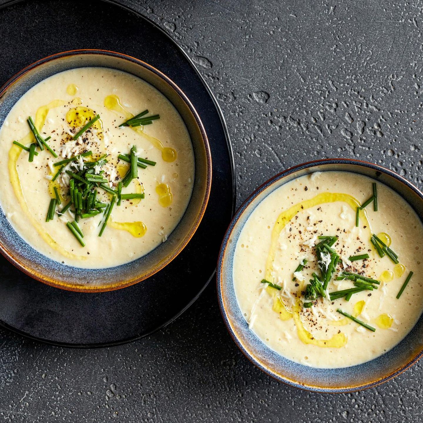 Steckrüben-Suppe mit Meerrettich